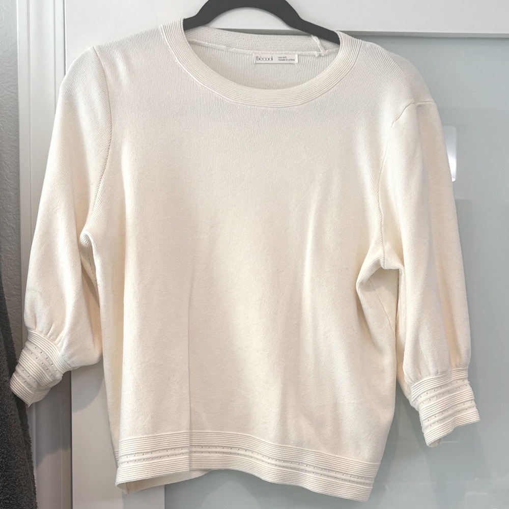 Elegant Ivory Crew Neck Sweater by Abrand
